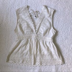 American Eagle Eyelet Top NWOT